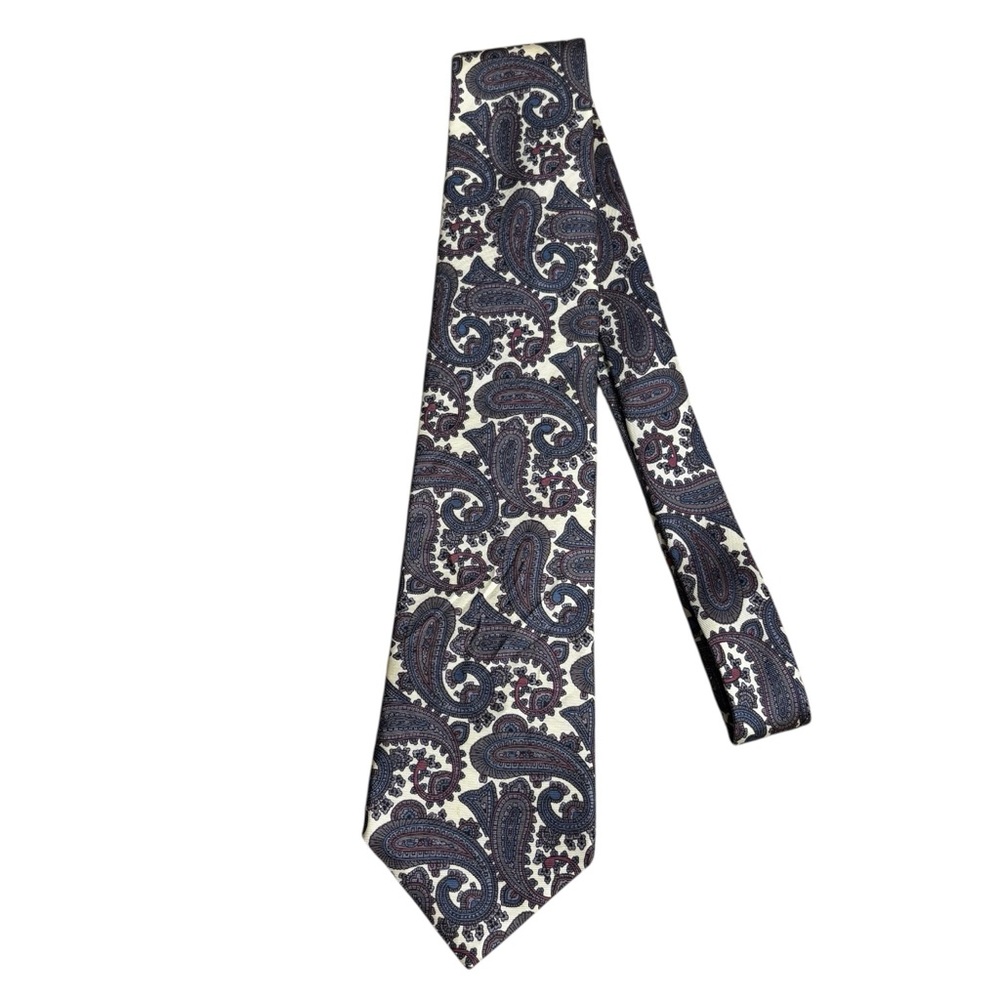 LANDS' END Paisley Tie in Navy and Cream 59” x 3.5” -- ABSOLUTELY GORGEOUS!
